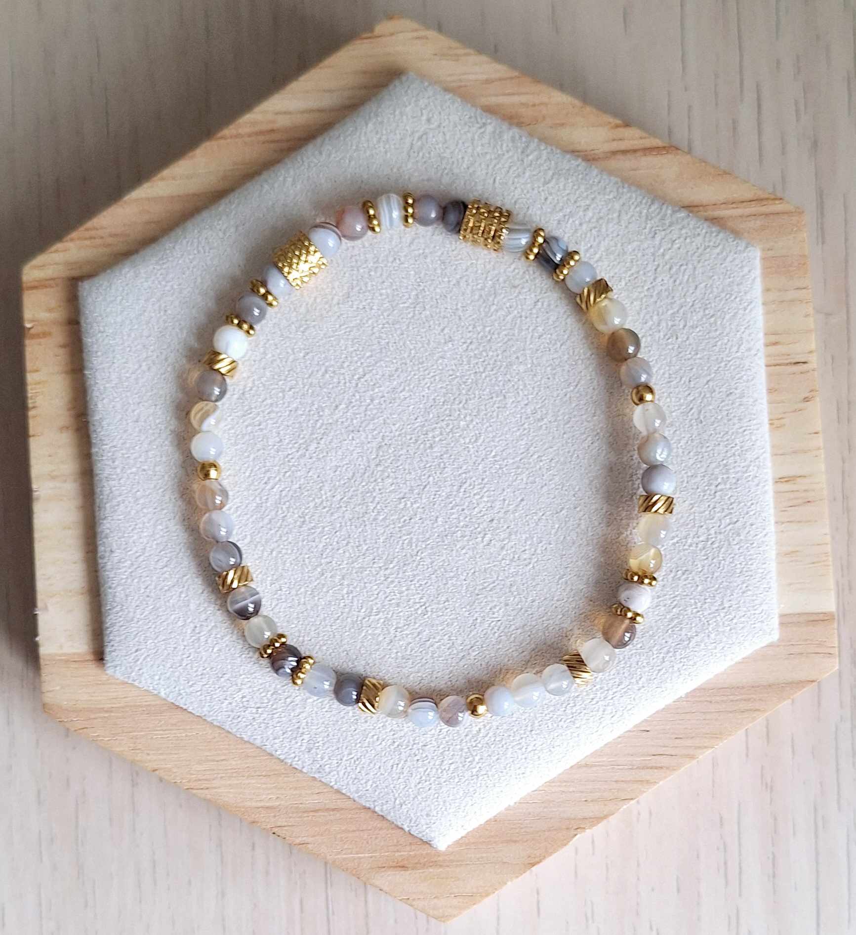 Bracelet femme | Agate de Botswana | Lithothérapie | acier inoxydable | Presqu'îles bijoux | 62800 LIEVIN